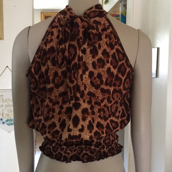 Leopard Print Sleeveless Top - Picture 2 of 8